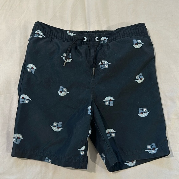 Gymboree - NWOT - boys swim shorts. Size 18-24 months - Picture 1 of 3